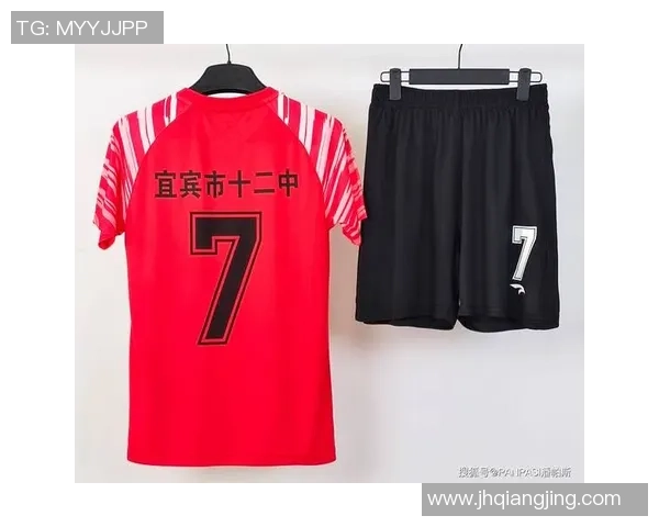 印字足球队服的设计理念与个性化定制趋势探讨